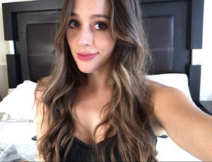 Meet your Posher, Miriam